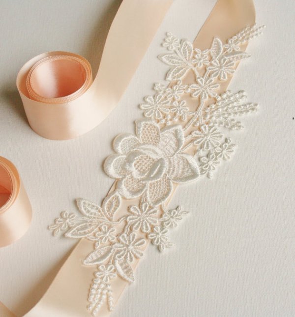 diy-beautiful-lace-bridal-sash-2.jpg