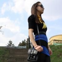 Gina Tricot: Prugasta plavo crna suknja